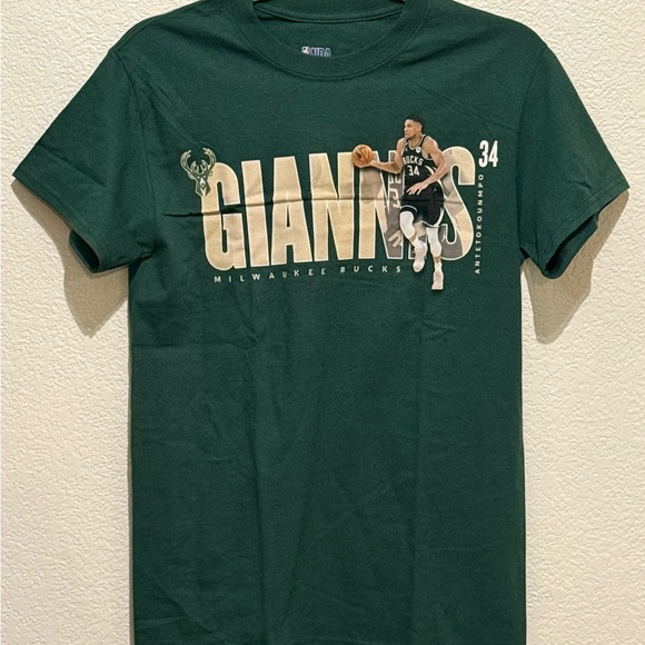 NBA Milwaukee Bucks Giannis #34 Dark Green T-Shirt - Picture 1 of 2